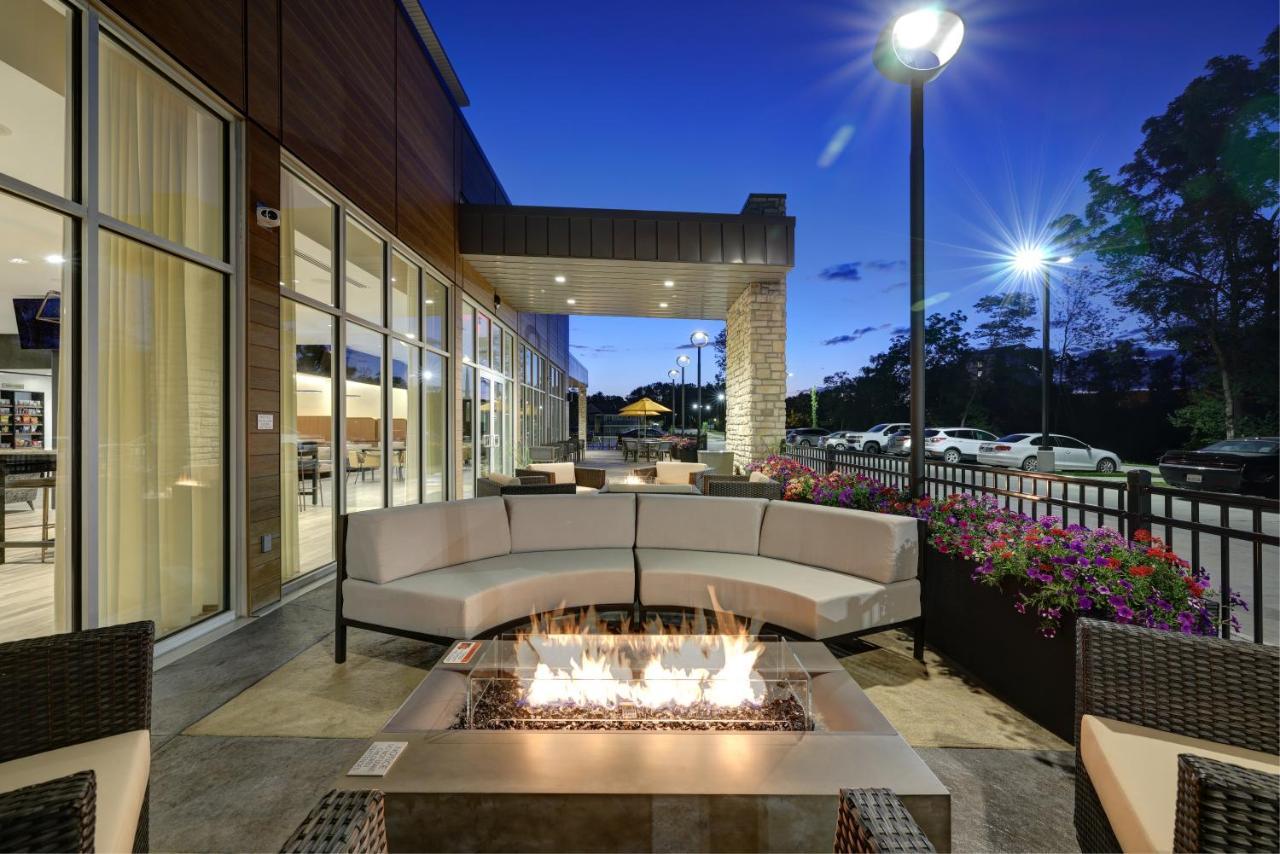 Courtyard By Marriott Iowa City University Heights Extérieur photo