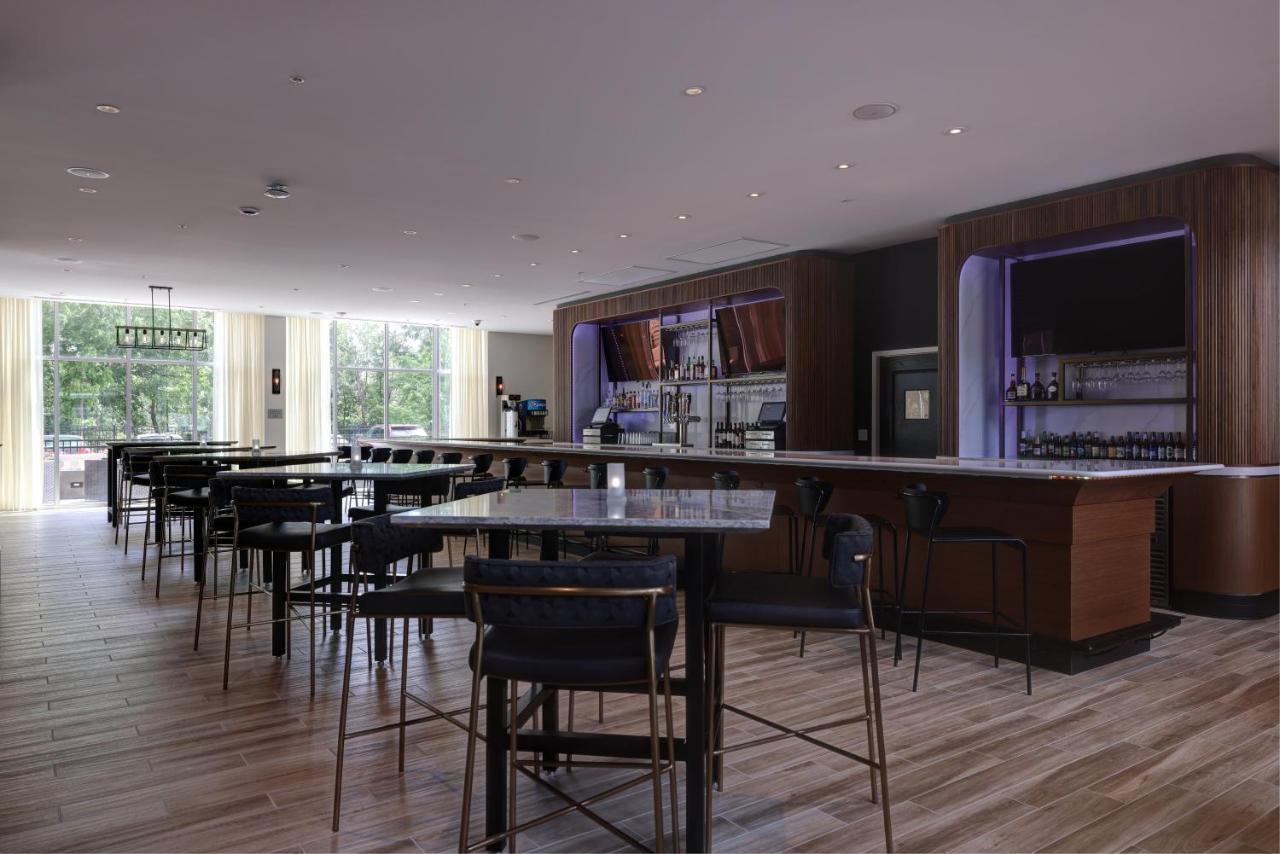 Courtyard By Marriott Iowa City University Heights Extérieur photo