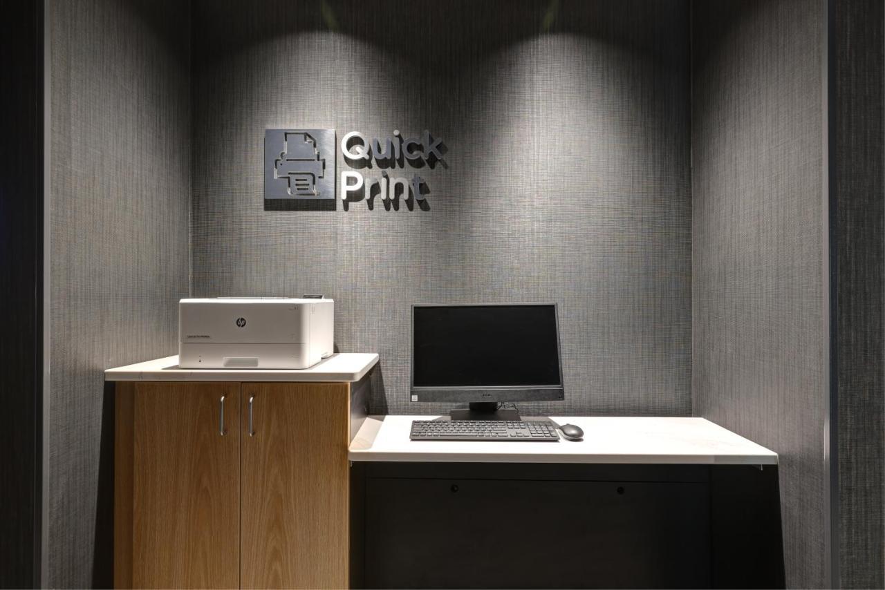 Courtyard By Marriott Iowa City University Heights Extérieur photo