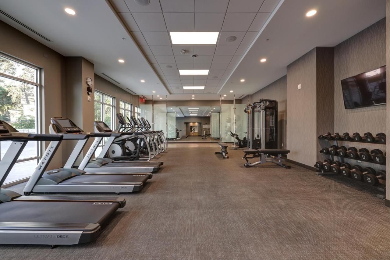 Courtyard By Marriott Iowa City University Heights Extérieur photo