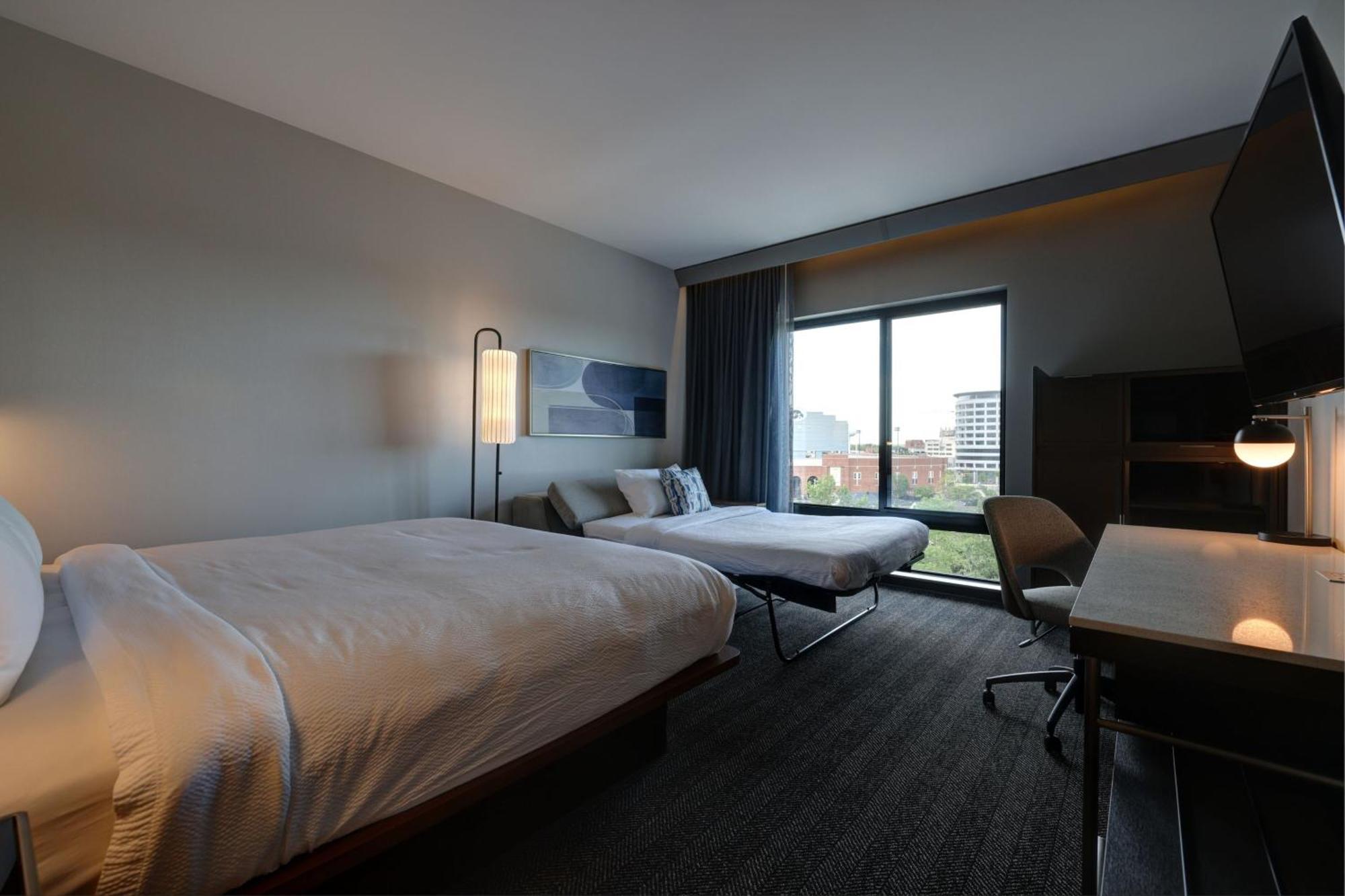 Courtyard By Marriott Iowa City University Heights Extérieur photo
