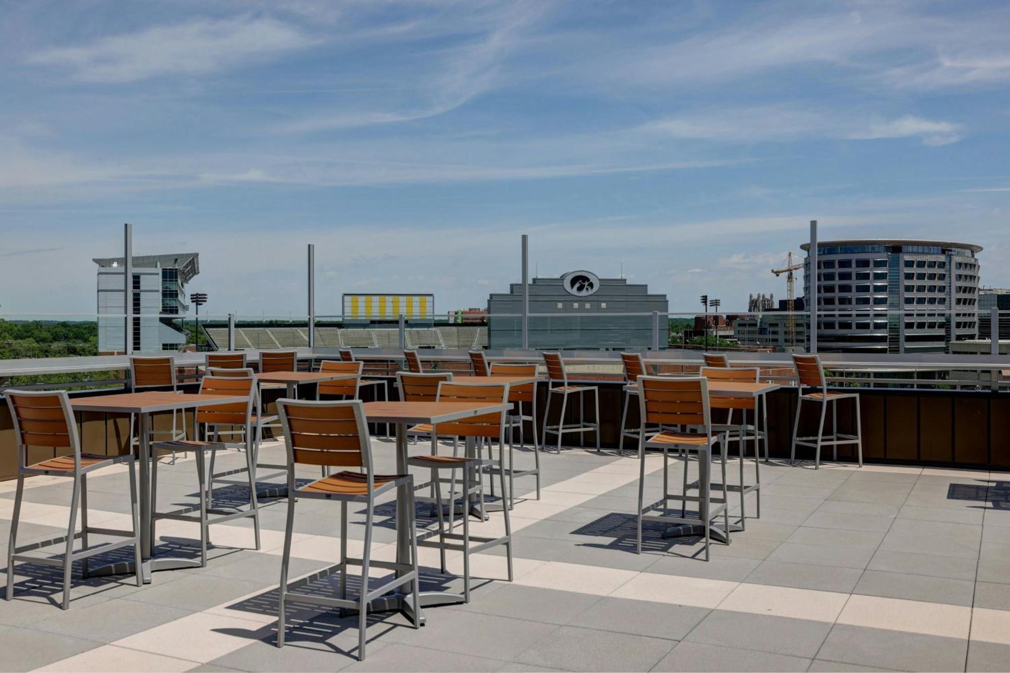 Courtyard By Marriott Iowa City University Heights Extérieur photo
